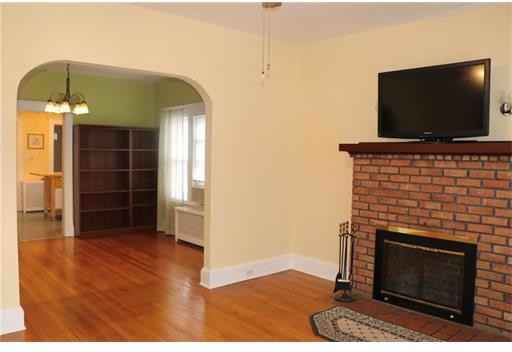 12 Darrow St - Photo 3 of 15