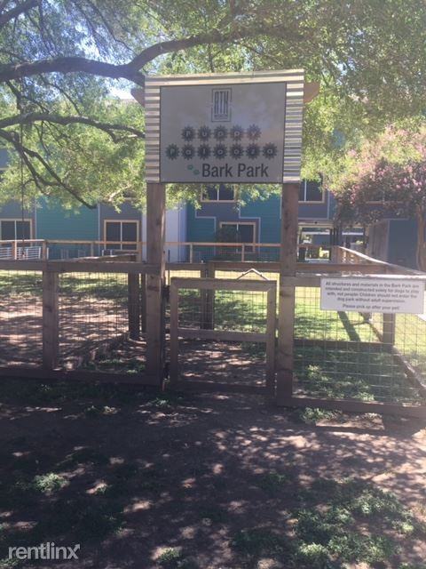 Burnet and Anderson - Photo 2 of 4