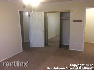 6618 Crown Ridge - Photo 3 of 7