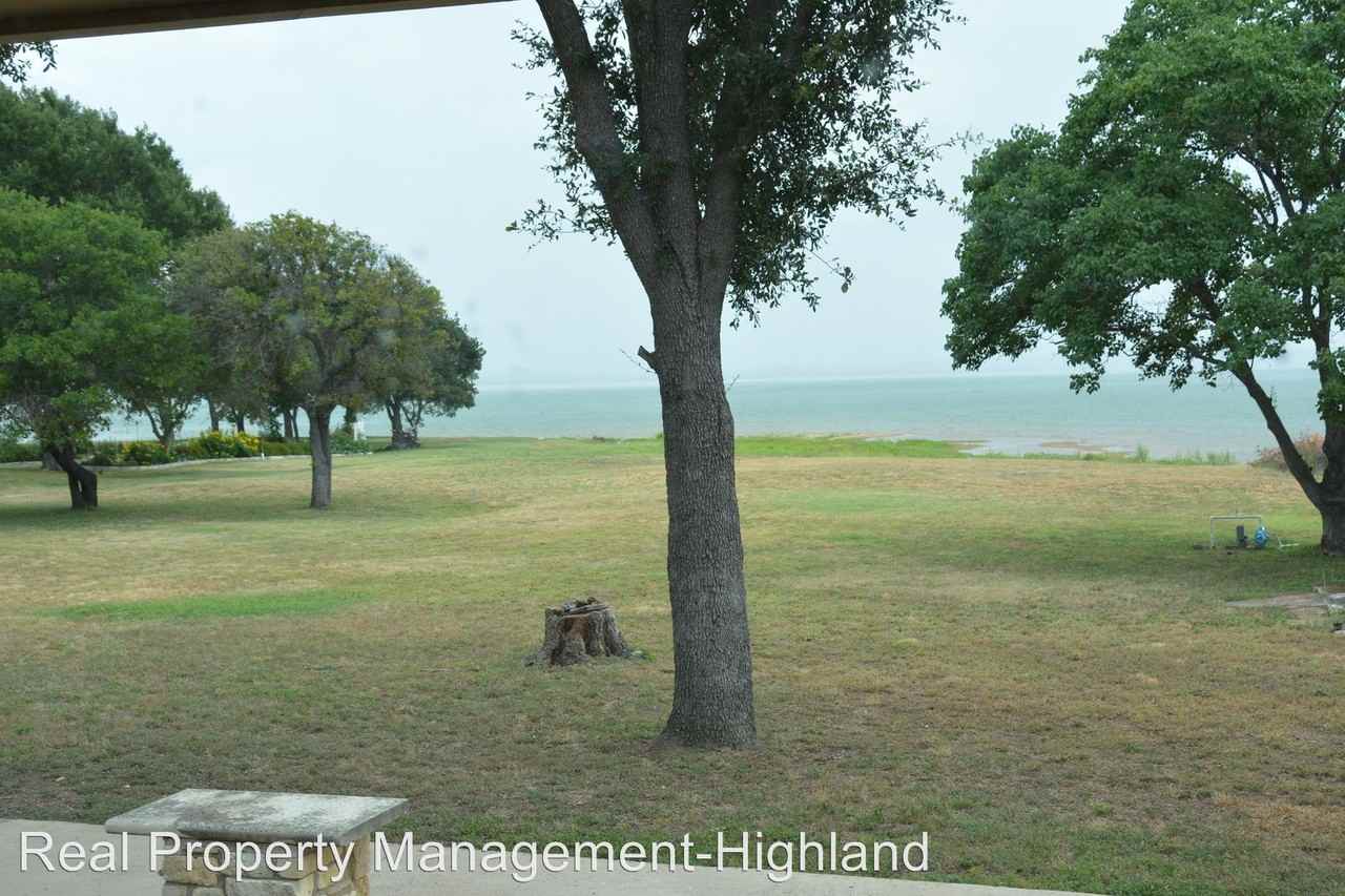 586 Golden Beach Dr - Photo 3 of 9