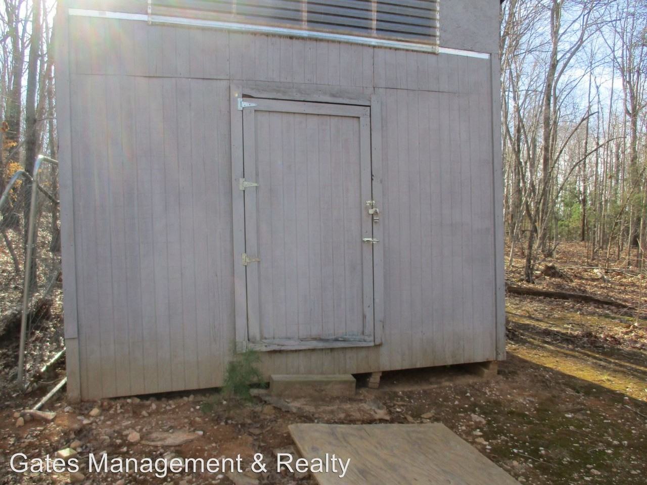 100 Harambee Dr - Photo 3 of 4