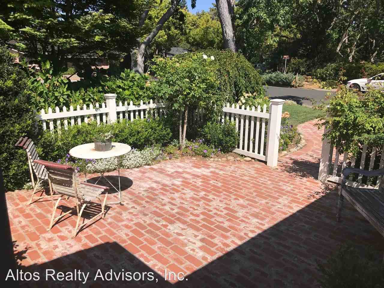 754 Panchita Way - Photo 2 of 21