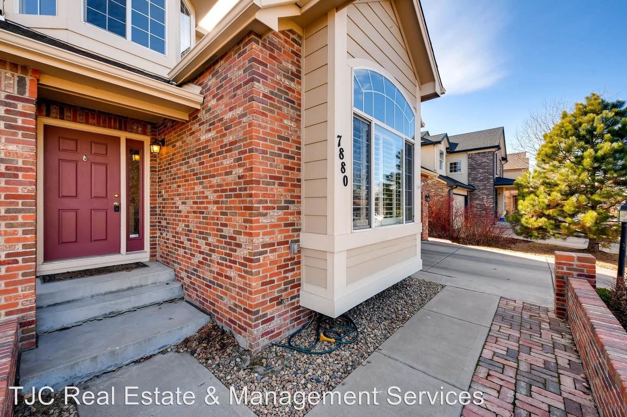 7880 E Cedar Ave - Photo 2 of 27