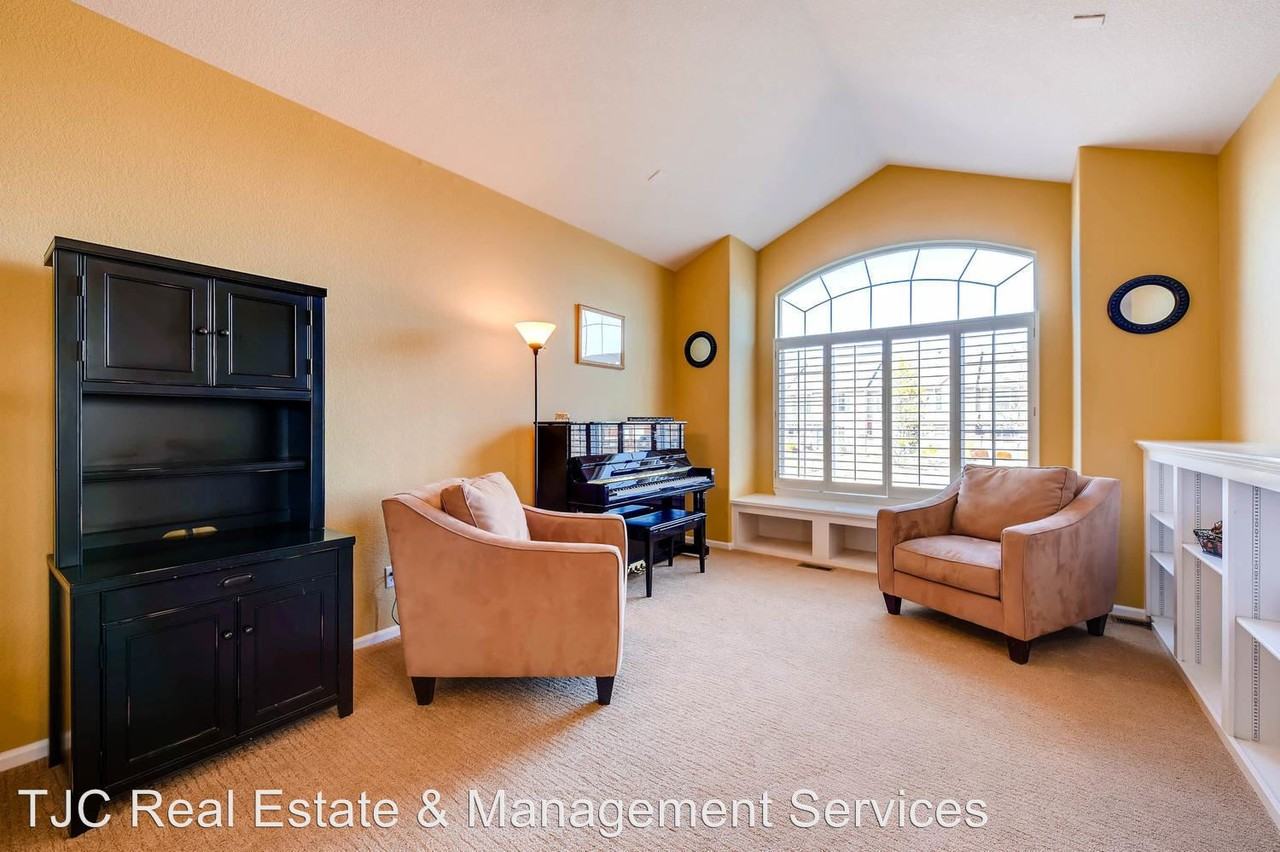 7880 E Cedar Ave - Photo 3 of 27