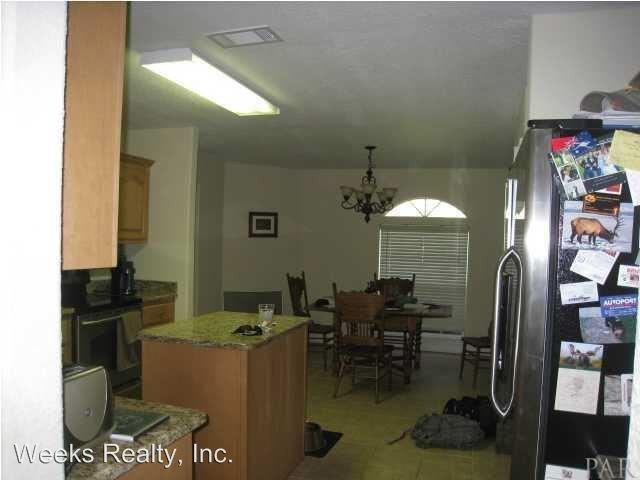 9080 Iron Gate Blvd - Photo 3 of 10