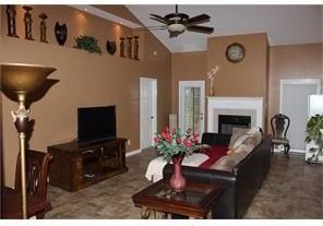 4087 Fenwick Loop - Photo 2 of 6