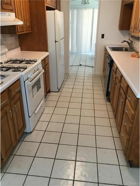 176 Concord Ave - Photo 2 of 6