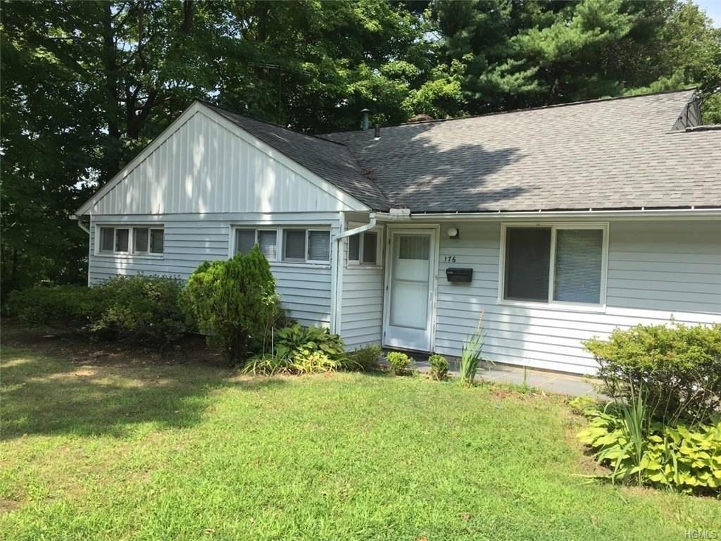 176 Concord Ave - Photo 3 of 6