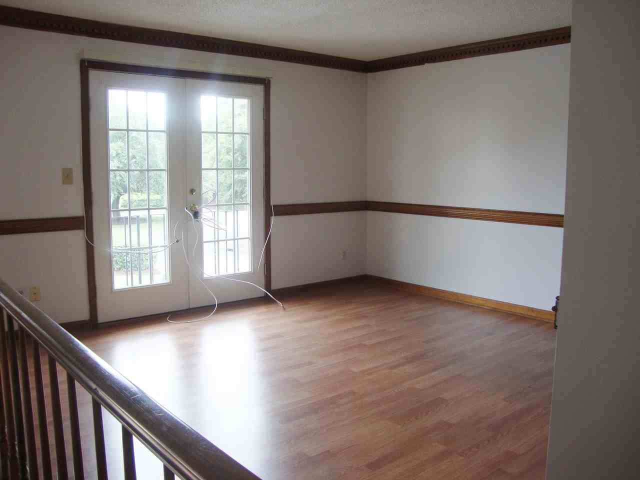 26 Academy Ln - Photo 3 of 12