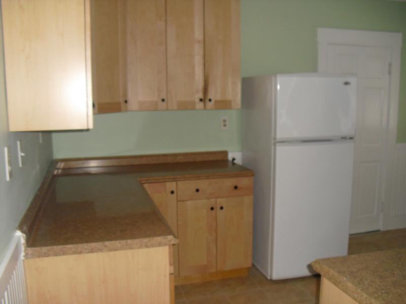 337 Massachusetts Ave - Photo 3 of 13