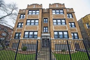 featured image of 6401 S California Ave