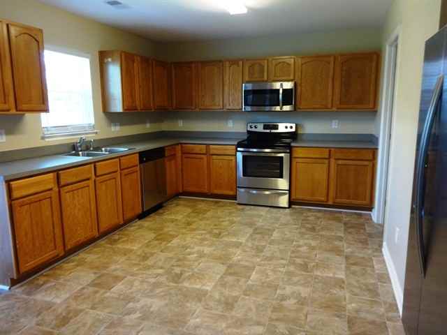 123 Mockernut Dr - Photo 3 of 8