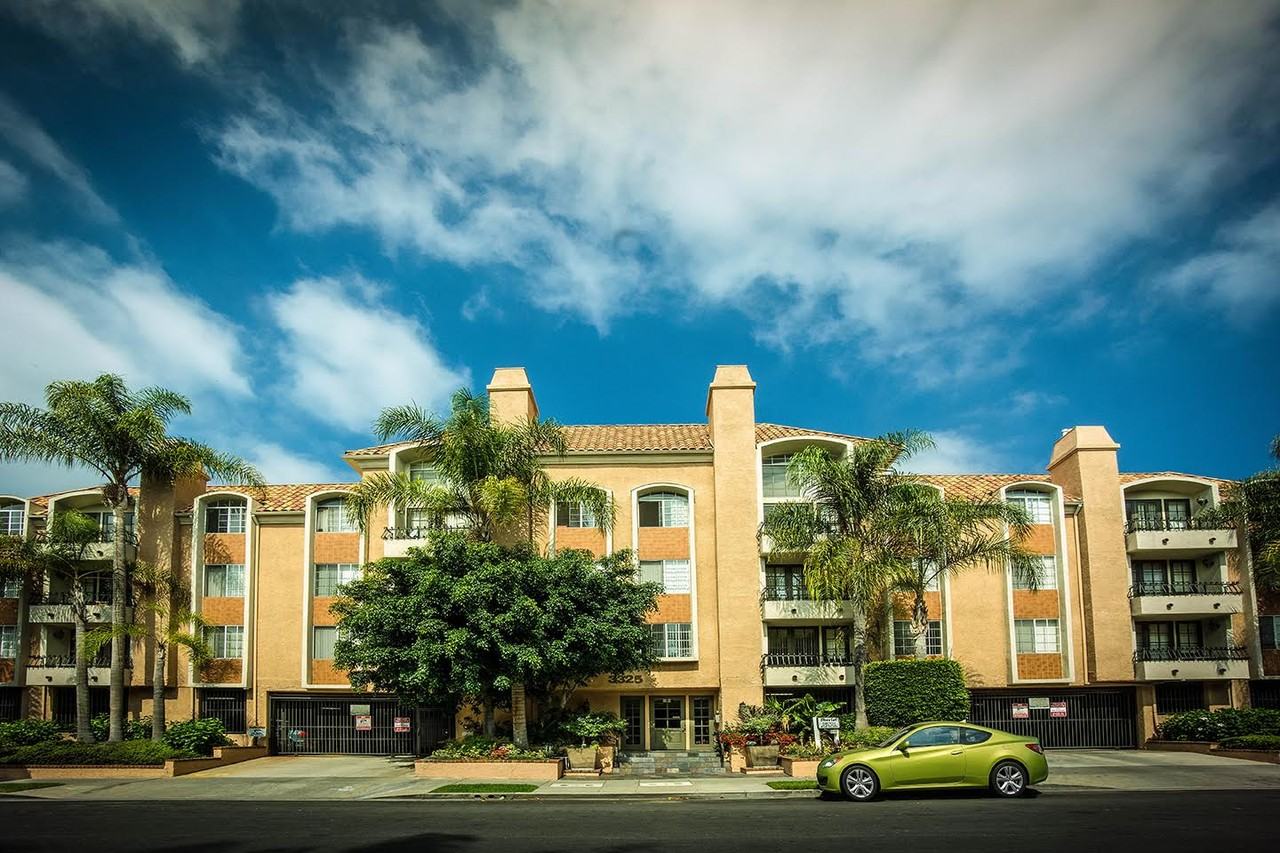 3325 Castle Heights Avenue #116