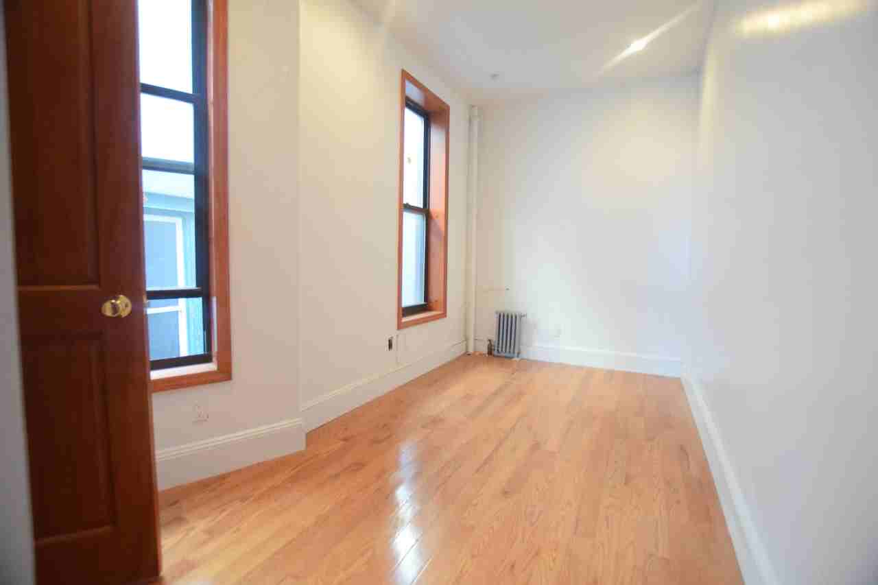 88 Herkimer Street #xx