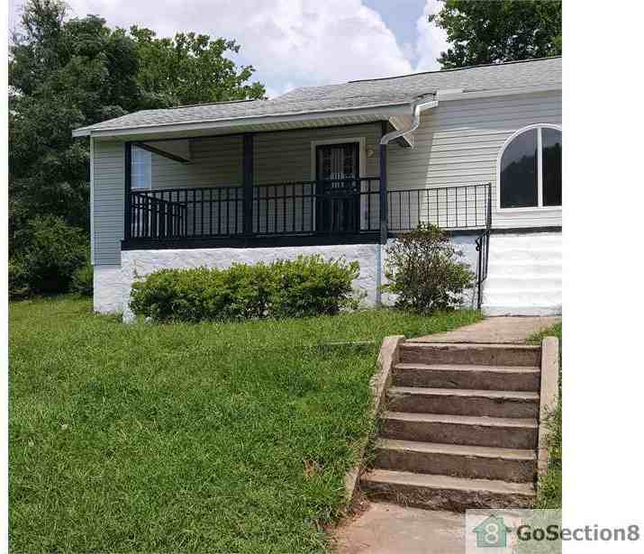 3230 Grasselli Ave SW - Photo 2 of 13