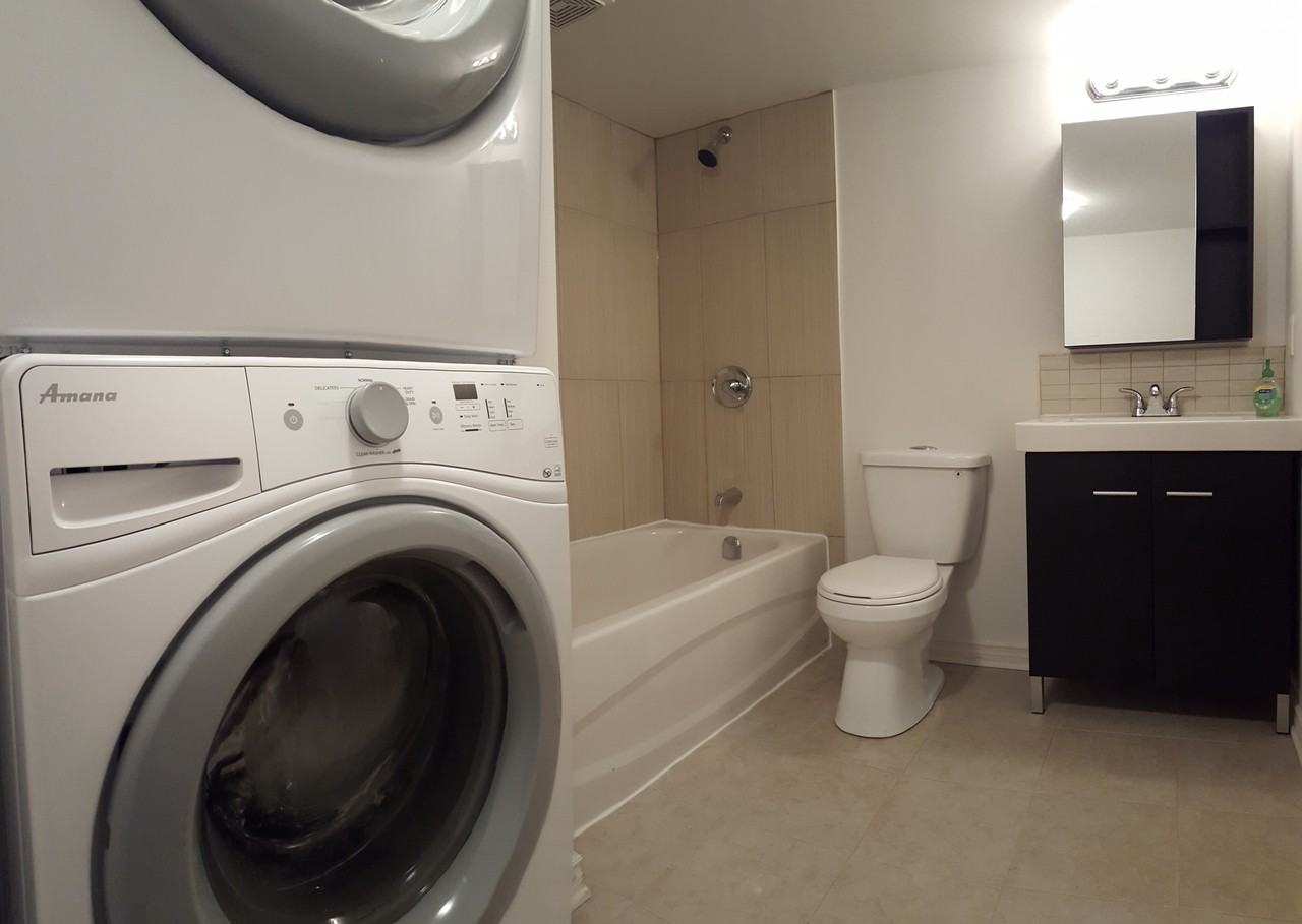 2275 Elmira Drive #B - Photo 2 of 8