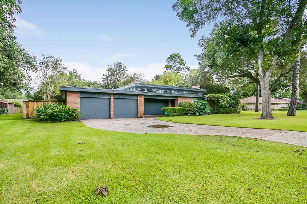 121 E Timberlane Dr - Photo 2 of 21