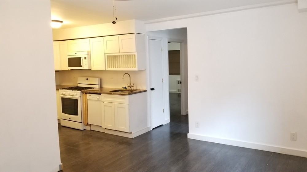 135 Jaffray St - Photo 2 of 9