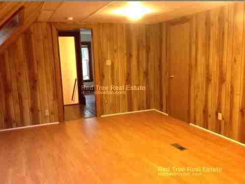 58 Fiske St - Photo 3 of 8