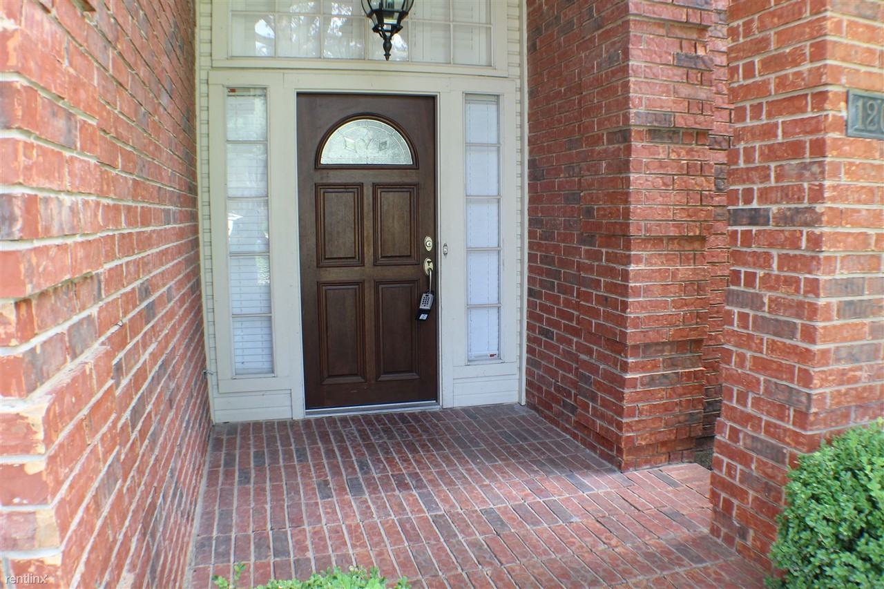 1203 Cardinal Ln - Photo 3 of 19