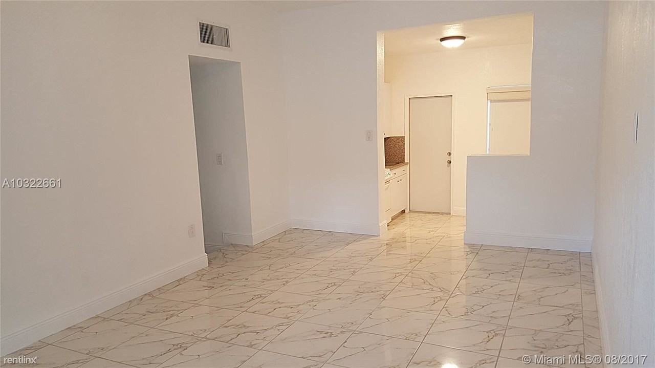 48 NW 23rd Ave #48 - Photo 3 of 4