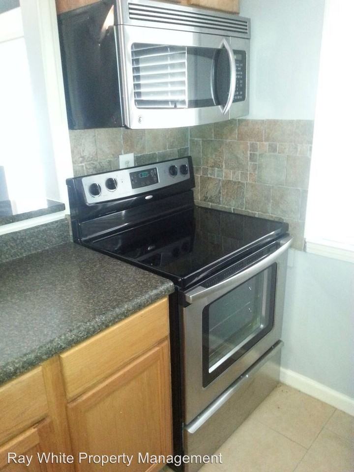 3162 Citrus Ct - Photo 2 of 26