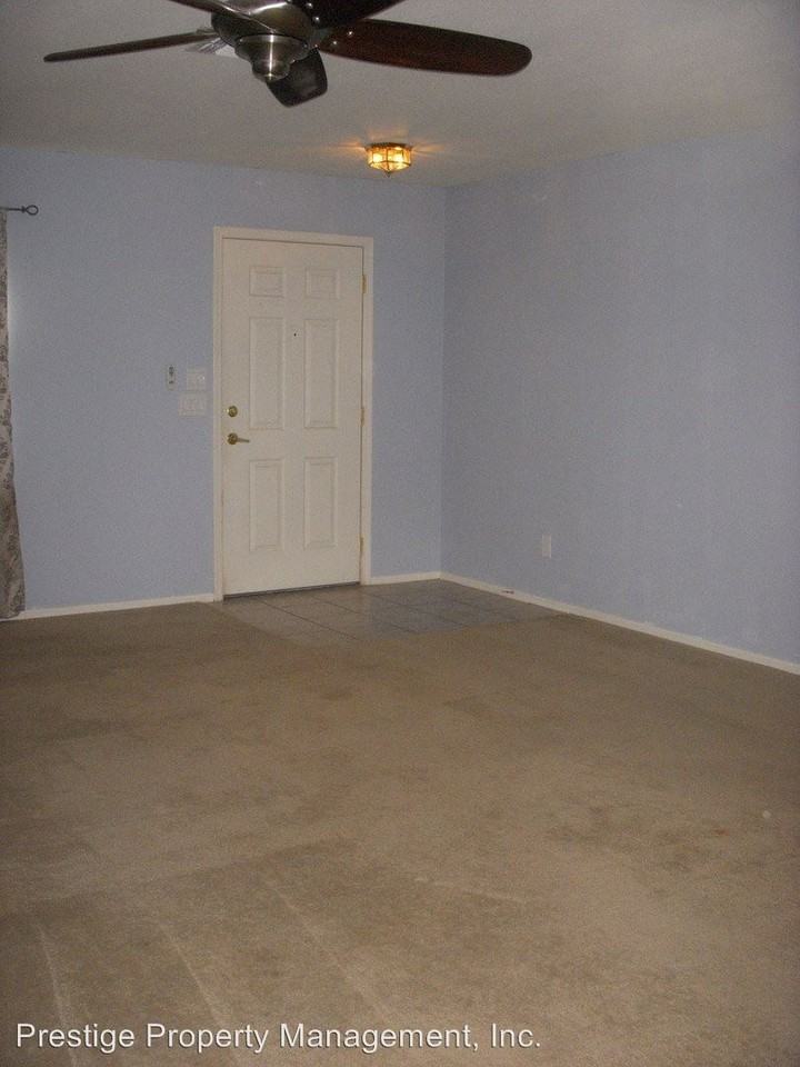 9308 N Red Diamond Ave - Photo 3 of 16