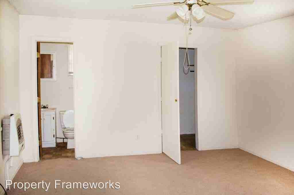 2216 Queen Chapel Rd - Photo 3 of 5