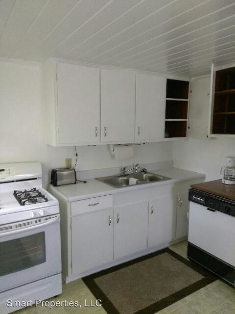 1122 N Brunnell Pkwy - Photo 2 of 8