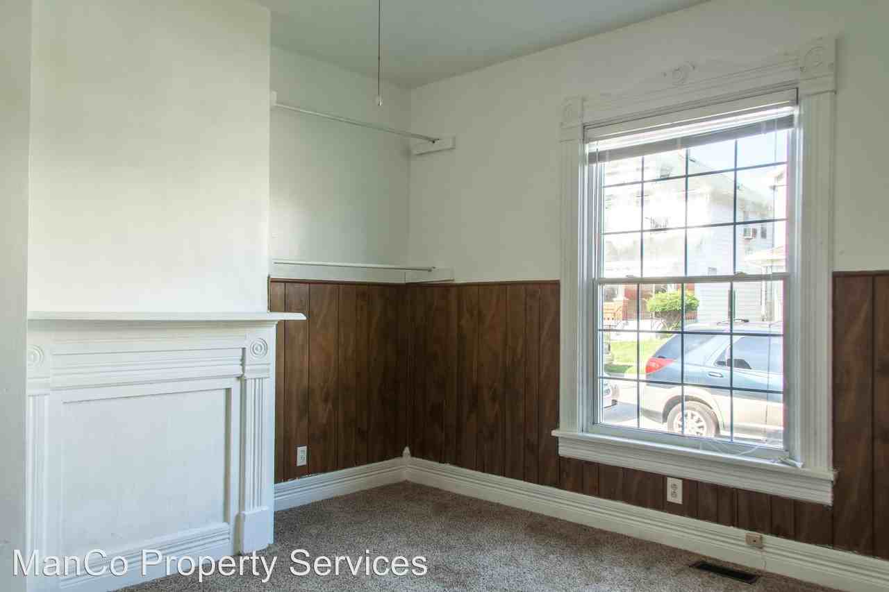 143 N Woodward Ave - Photo 3 of 7