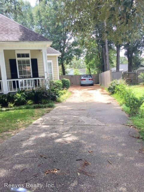 6629 Blakeley Ct - Photo 3 of 22