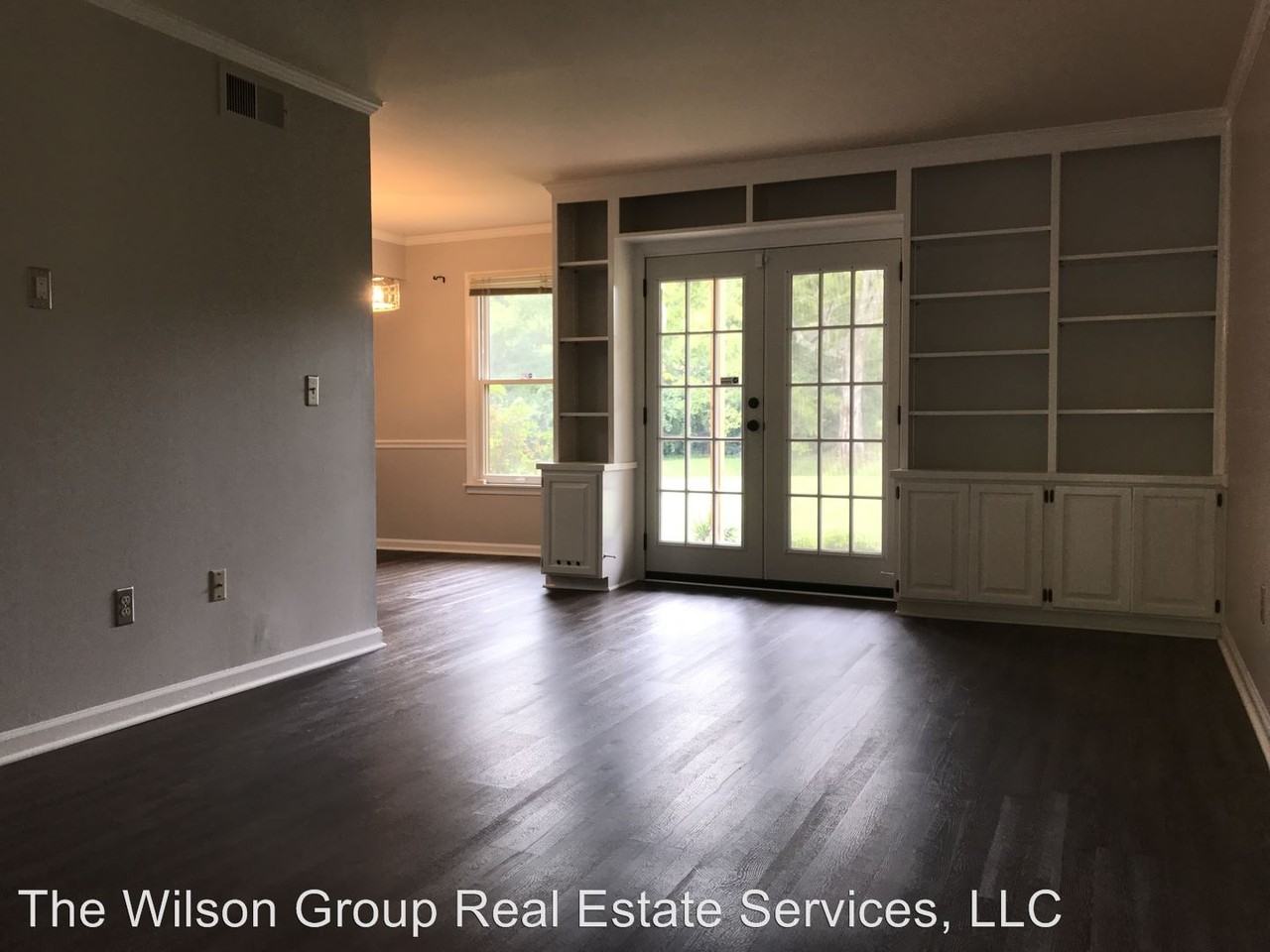 107 Westfield Dr - Photo 3 of 26