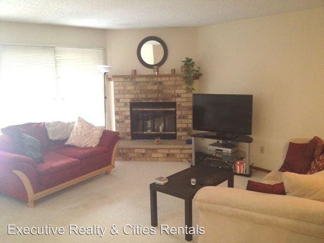 2552 Alabama Ave S - Photo 3 of 5