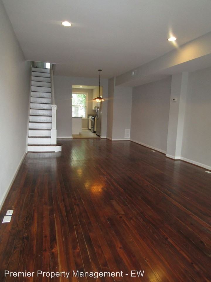 616 E 36th St - Photo 3 of 20