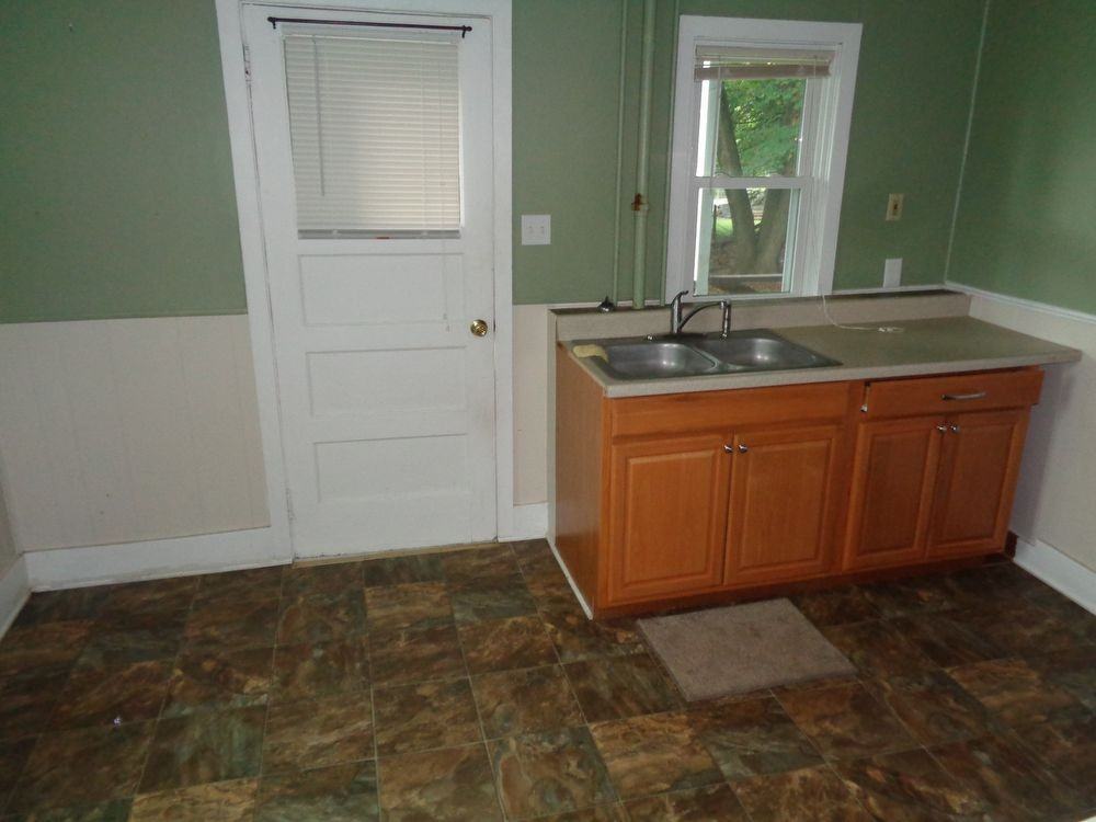 1 Chester Rd #1 - Photo 3 of 10