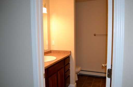 1228 W Shooting Star Rd - Photo 2 of 10