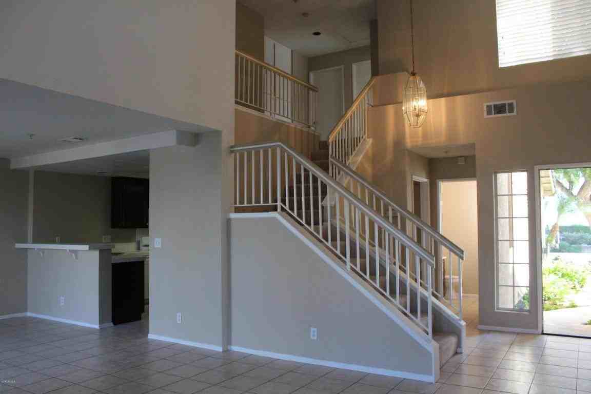 549 Madrina Pl - Photo 3 of 11