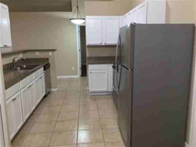 10424 Soaring Eagle Dr - Photo 3 of 14