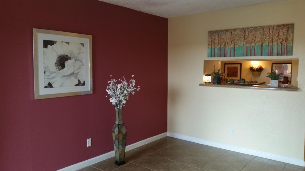 Vista Del Rey - Photo 2 of 8