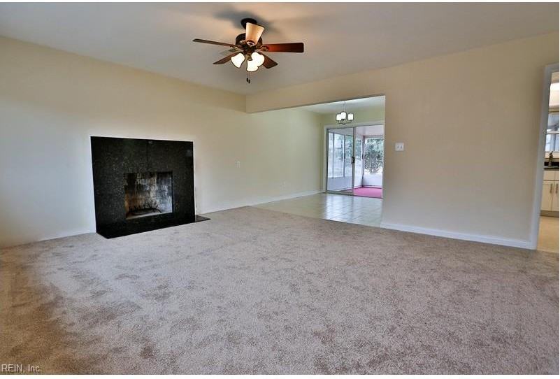 570 Beech Dr - Photo 2 of 8