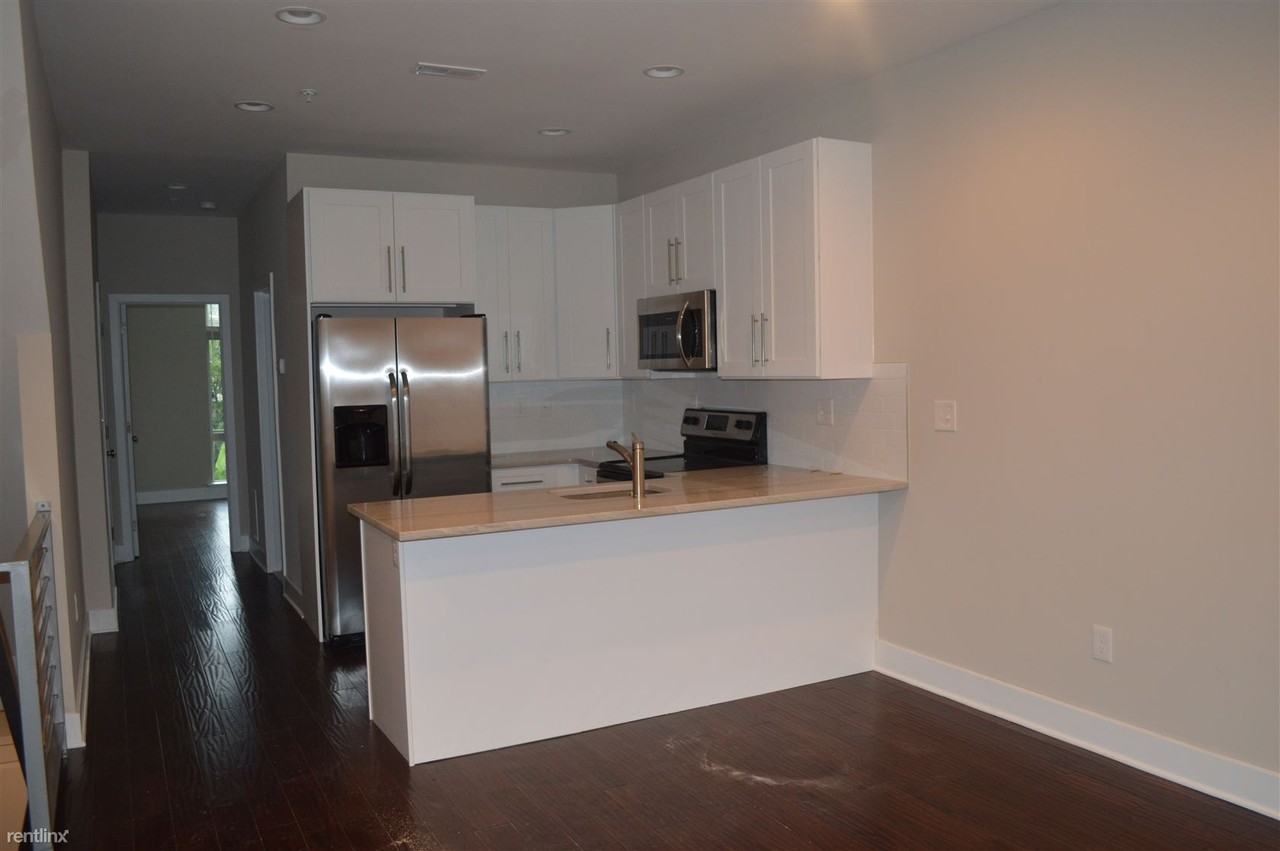 602 W.Thompson St. - Photo 2 of 21