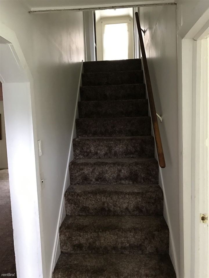 331 Buckeye St - Photo 2 of 8