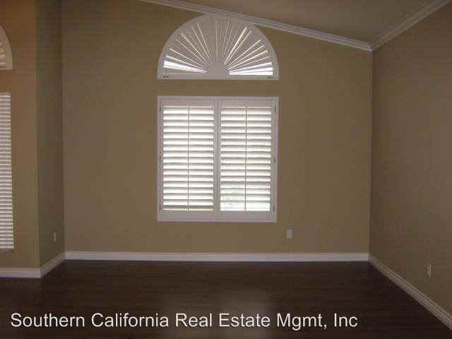 22460 Cardiff Dr - Photo 3 of 20