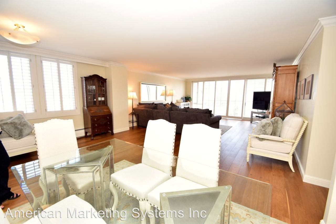 2200 Pacific Ave #10D