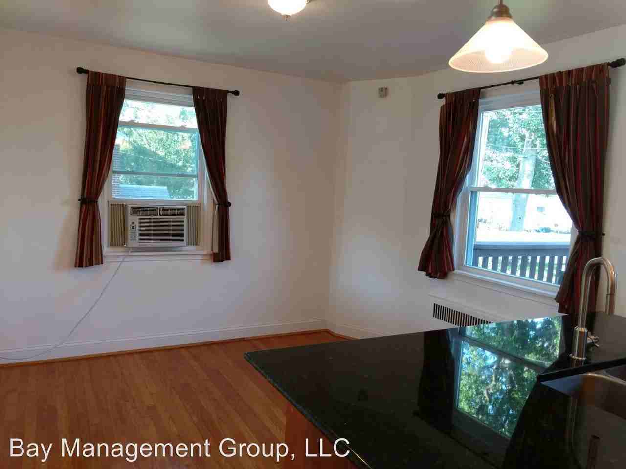 717 Devonshire Rd - Photo 3 of 26