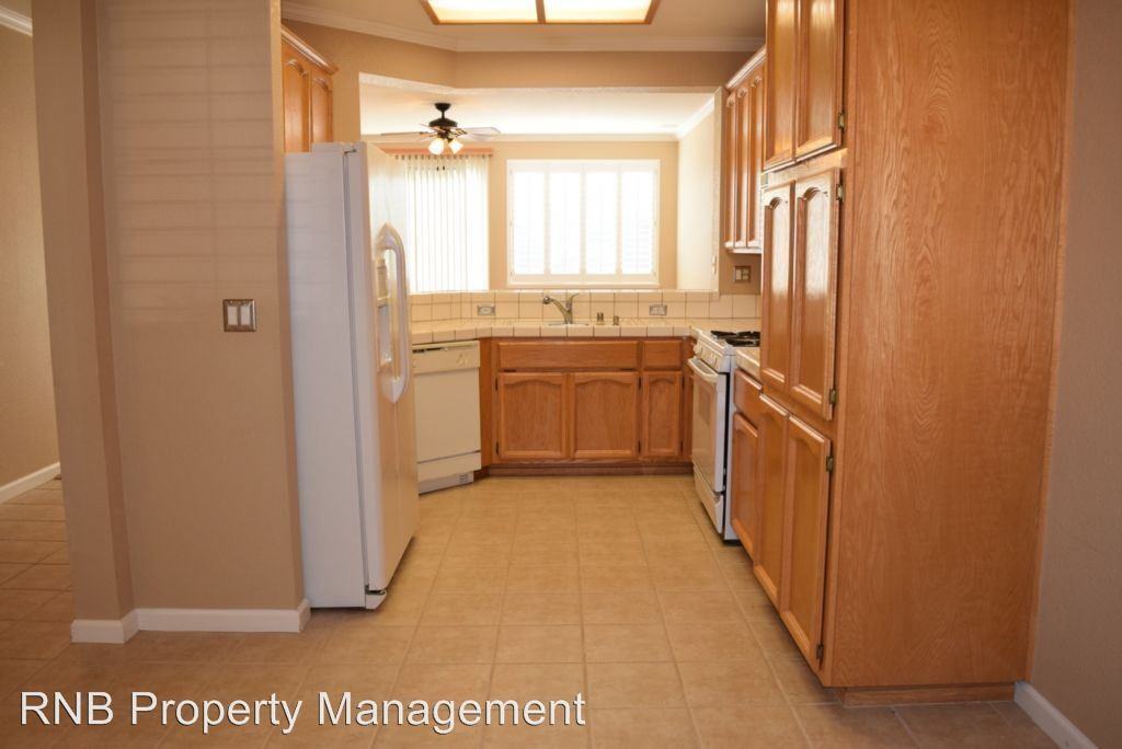 1089 Rudgwick Dr - Photo 2 of 21