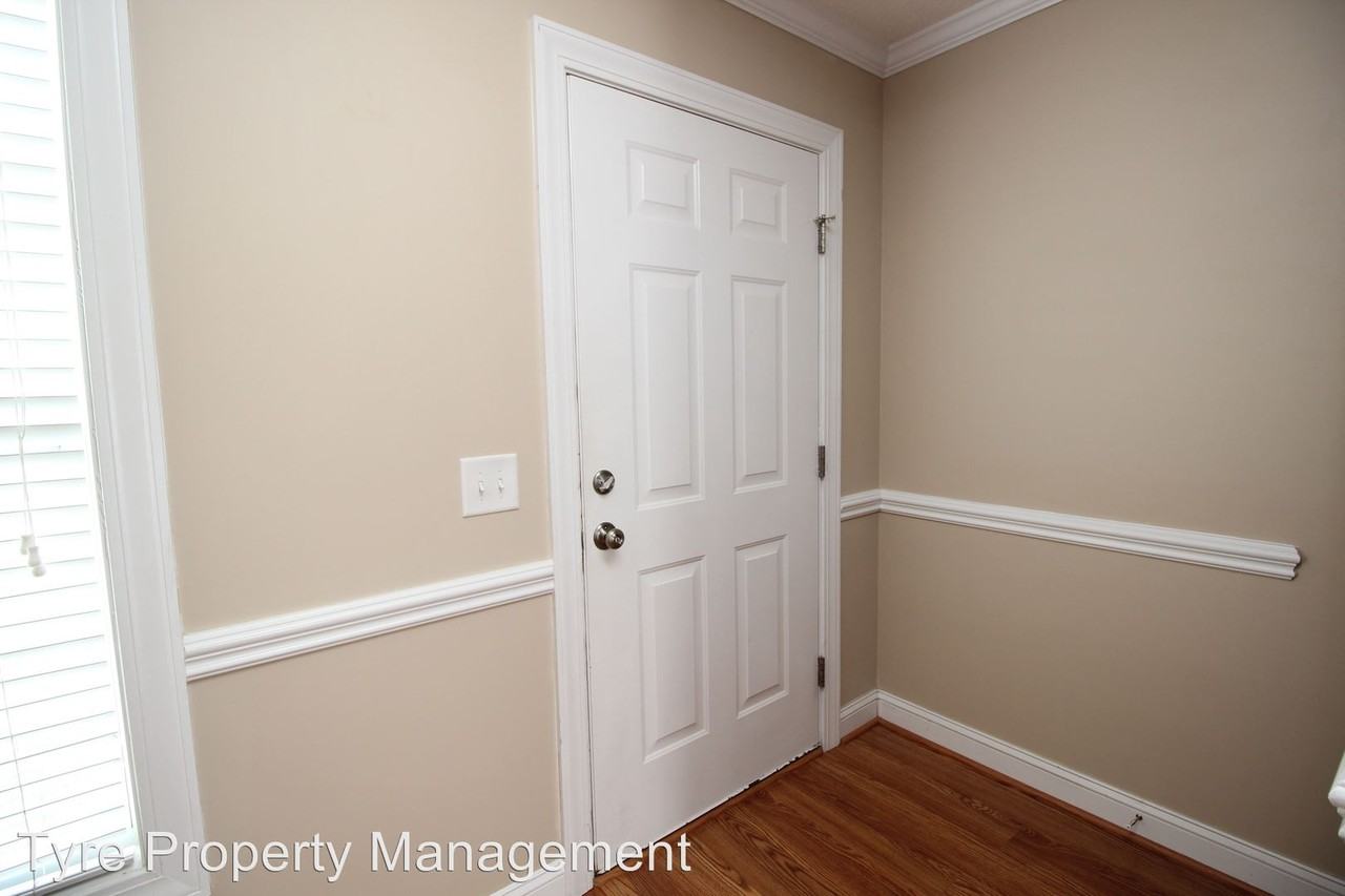 104 Chandler Dr - Photo 2 of 29