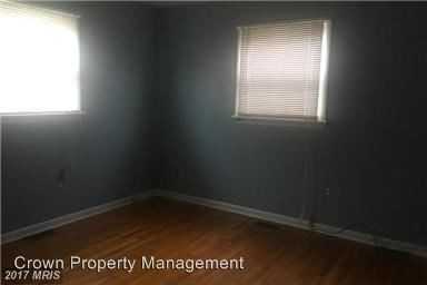 806 Georgia Ave - Photo 3 of 12