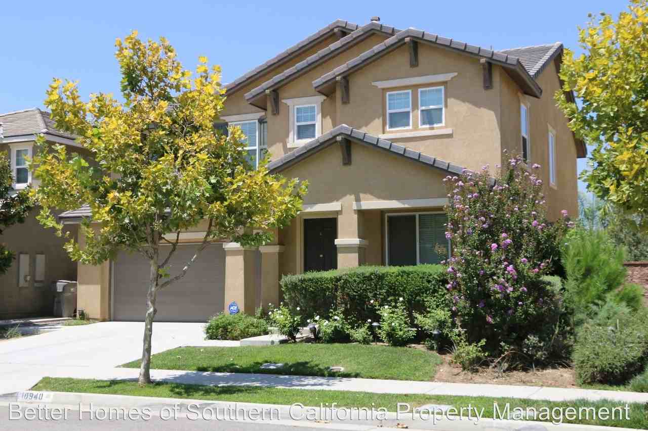 10940 Marygold Way - Photo 2 of 12