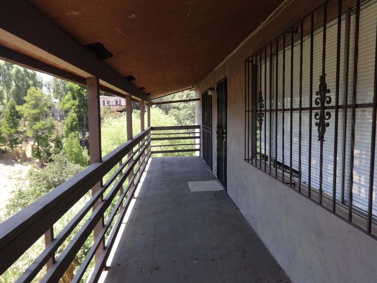 3531 46th St - Photo 2 of 12